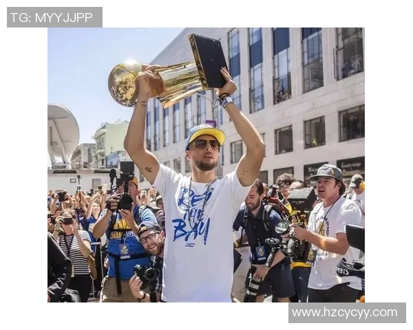 美国足球球星年收入揭秘顶级球员财富状况及市场潜力分析